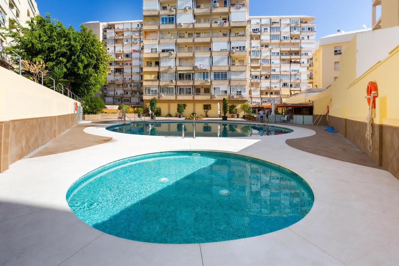 Ver621 - Estudio Con Vistas Al Mar, Wifi, Piscina, Centro A 100 Metros, Playa A 600 Metros Torremolinos Luaran gambar
